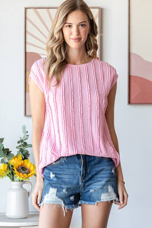 Curvy pink textured shirt